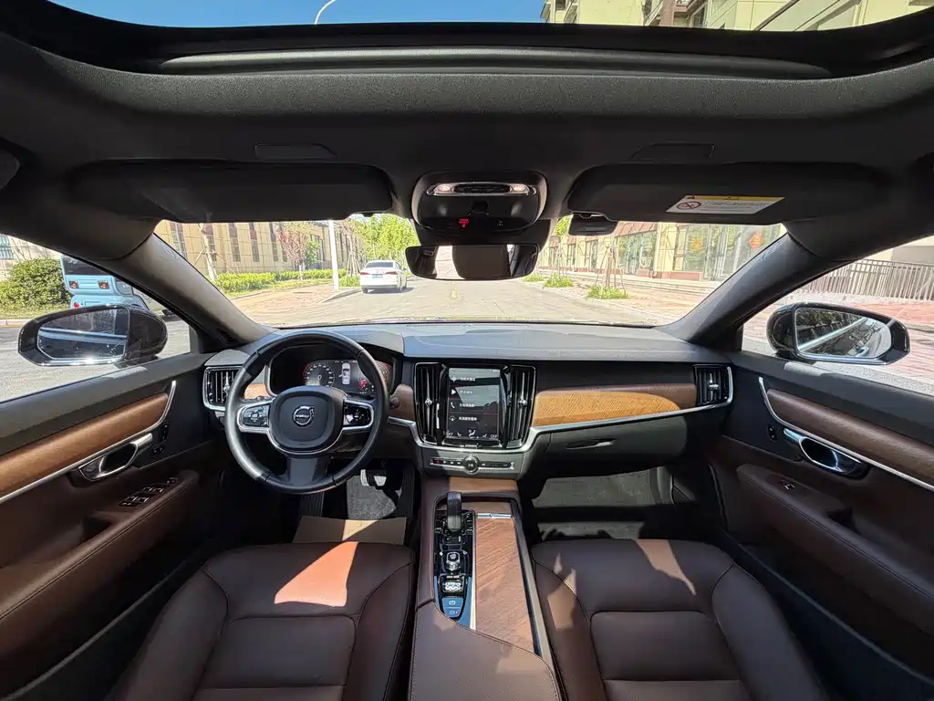 Volvo S90 2021