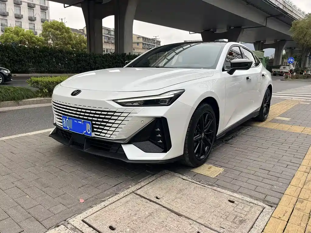 Changan UNI-V 2023