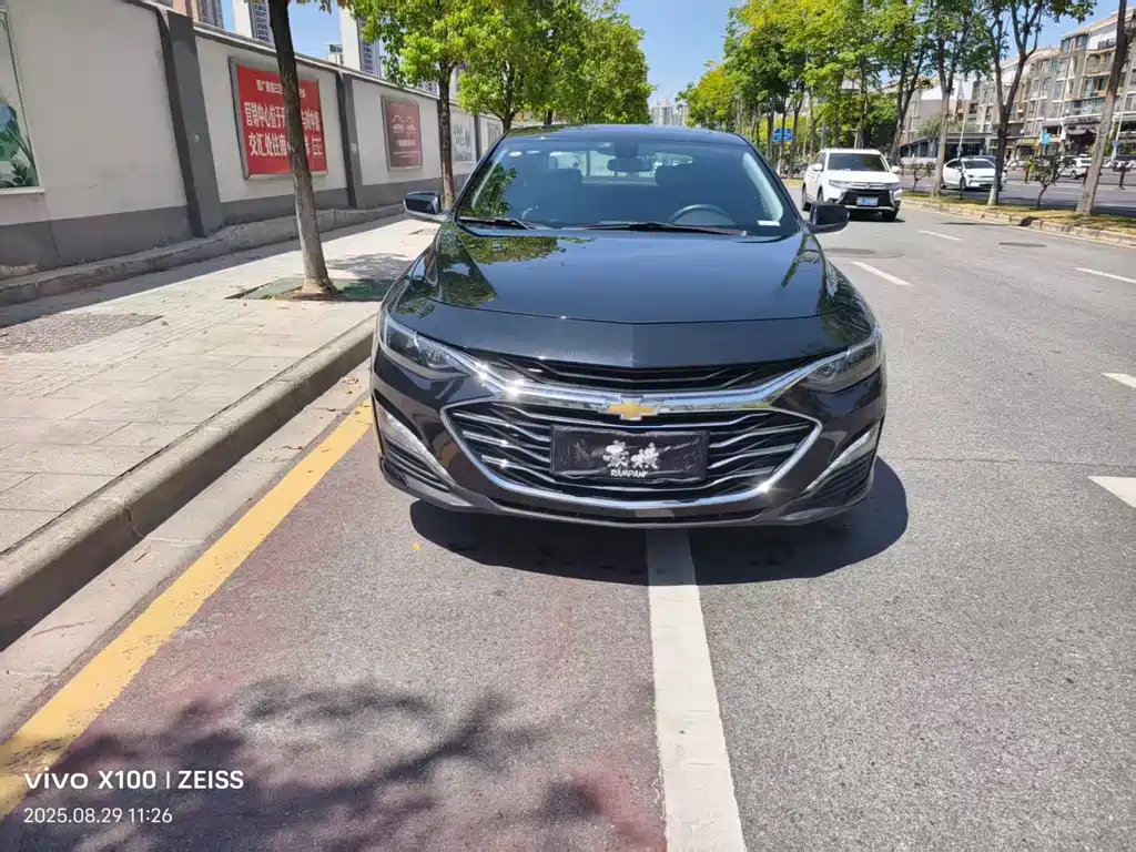 Chevrolet Malibu 2021