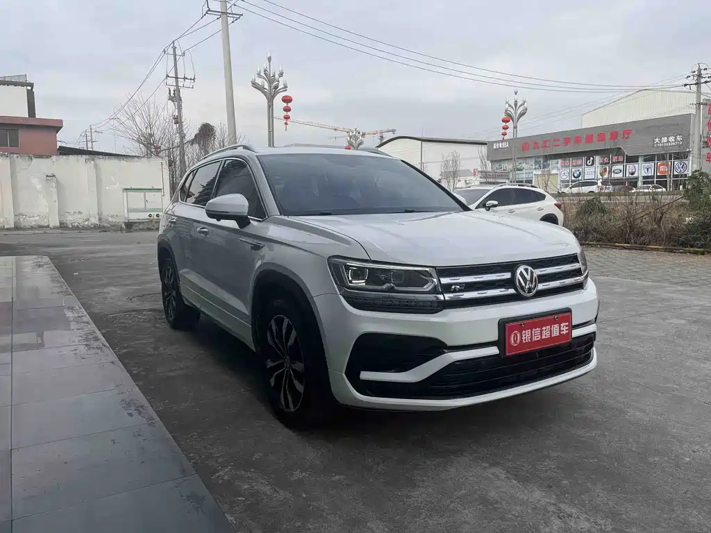 Volkswagen Tharu 2021