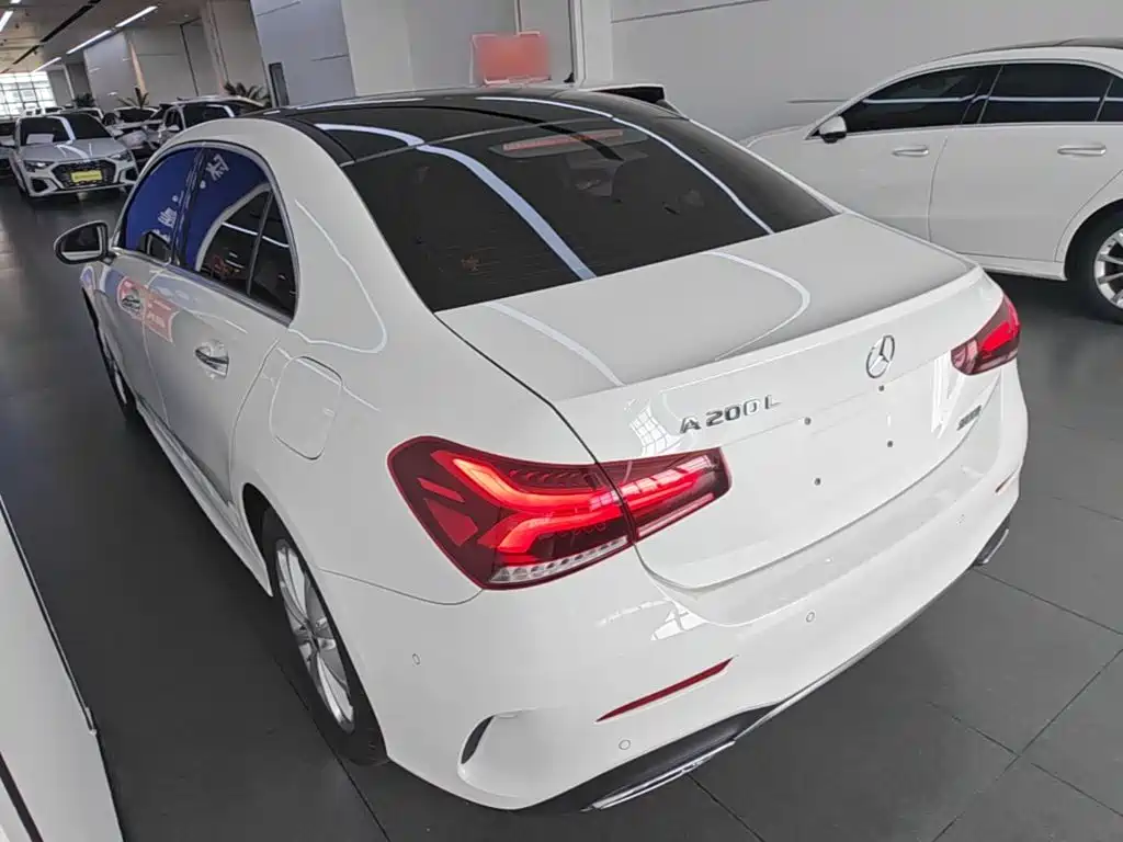 Mercedes-Benz A-Класс 2022