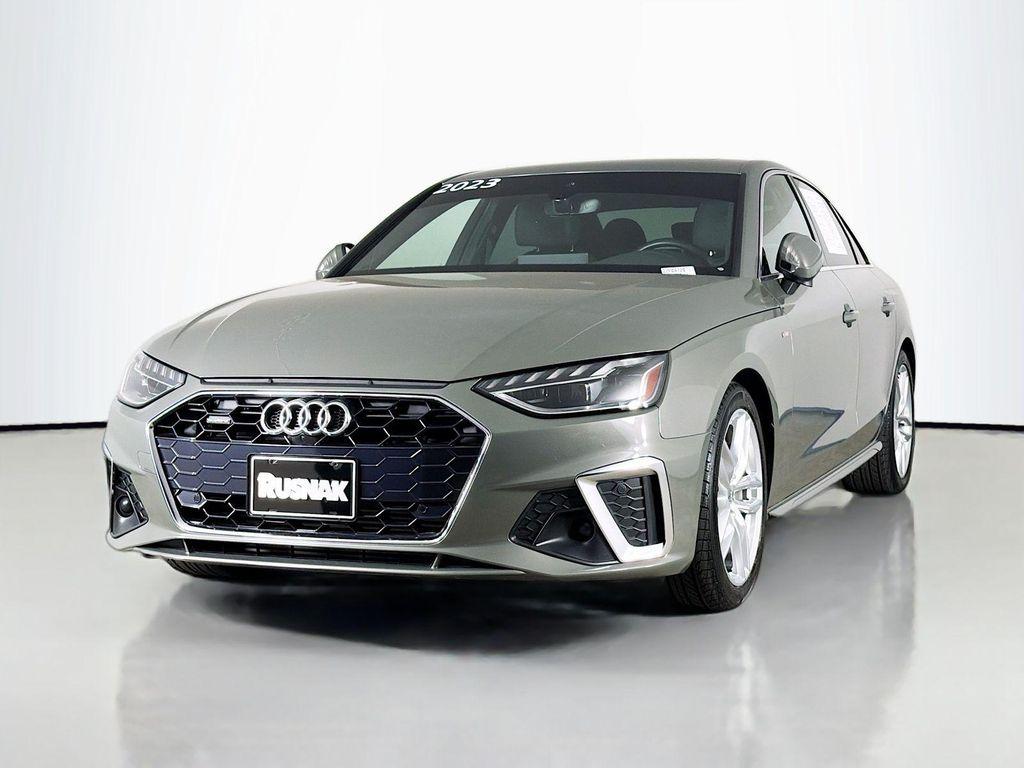 Audi A4 2023