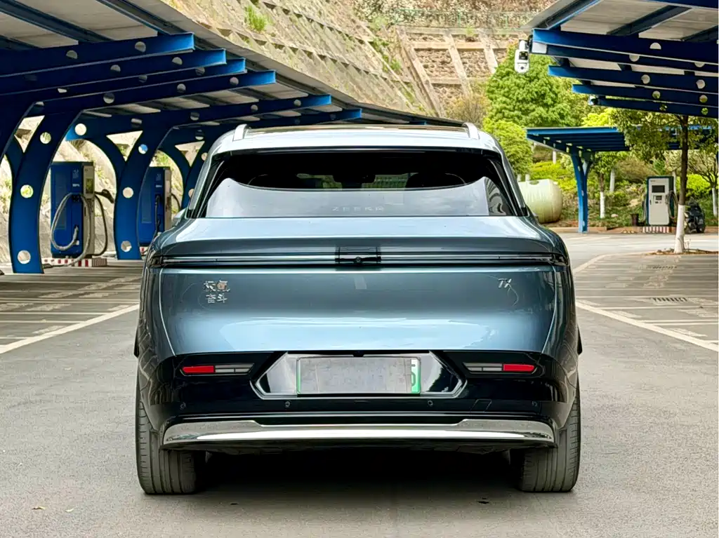 Zeekr 7X 2025