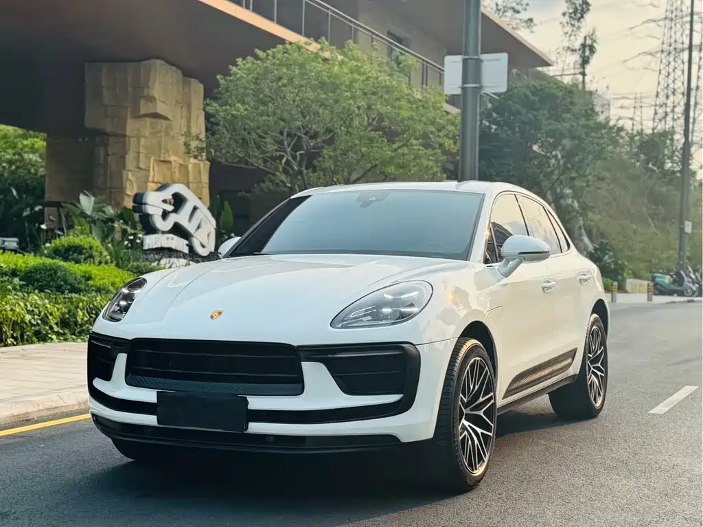 Porsche Macan 2023