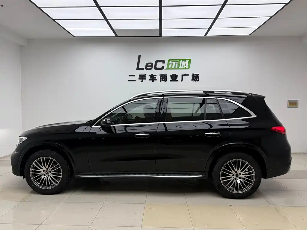 Mercedes-Benz GLC 2024