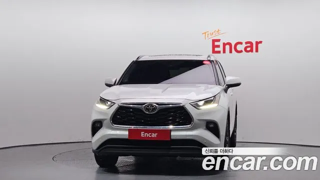 Toyota Highlander 2025