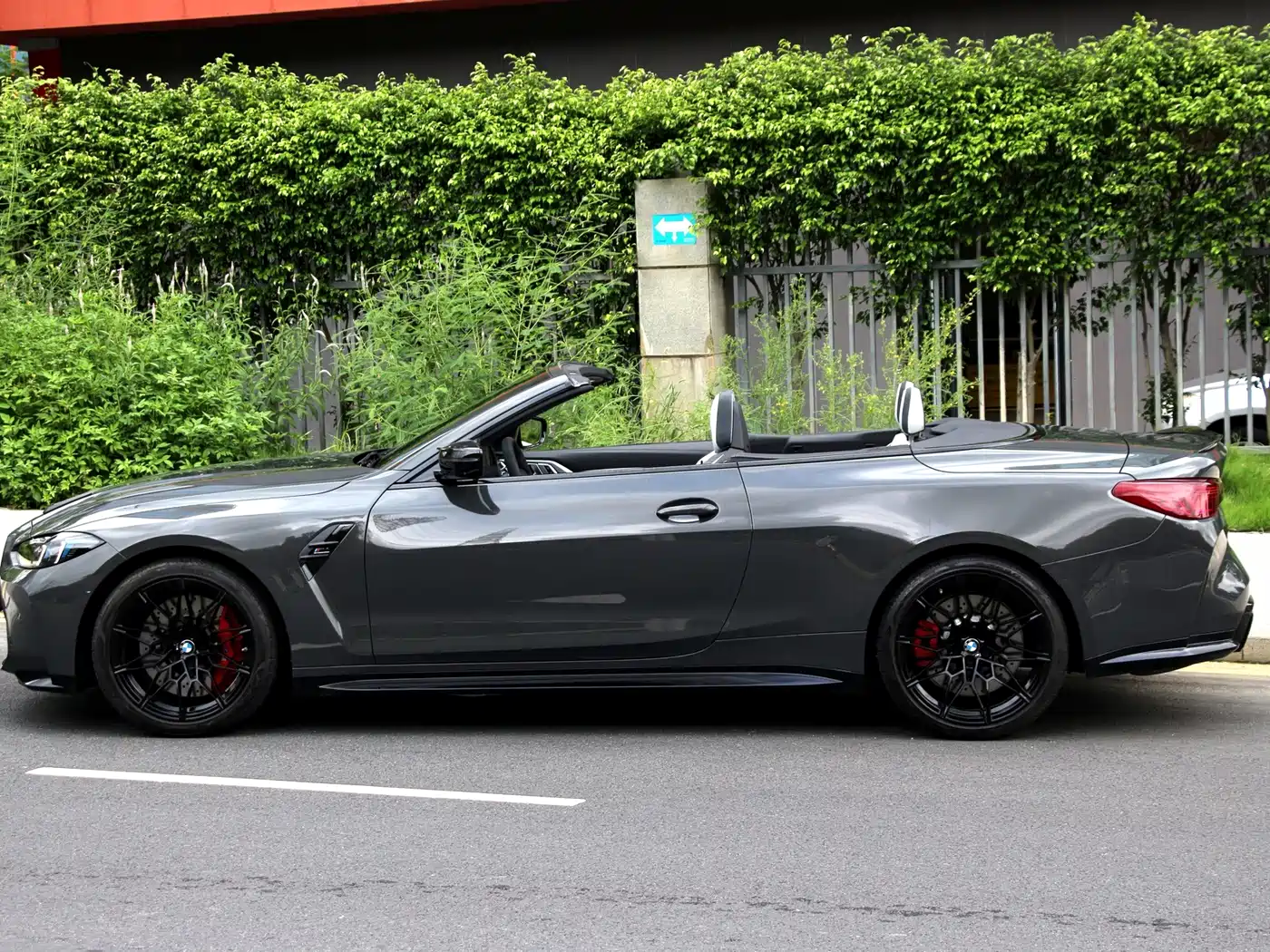 BMW M4 2024