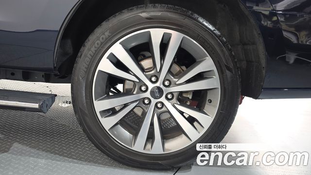 Ford Expedition 2021