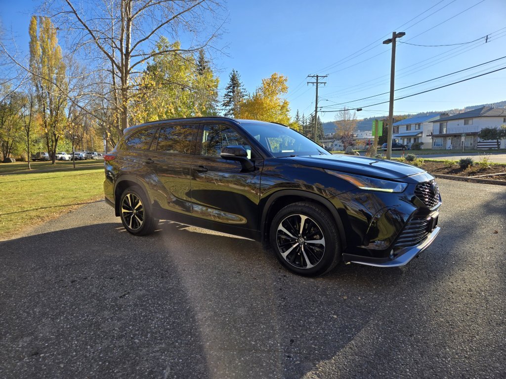 Toyota Highlander 2021