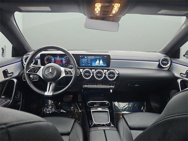 Mercedes-Benz CLA 250 2025