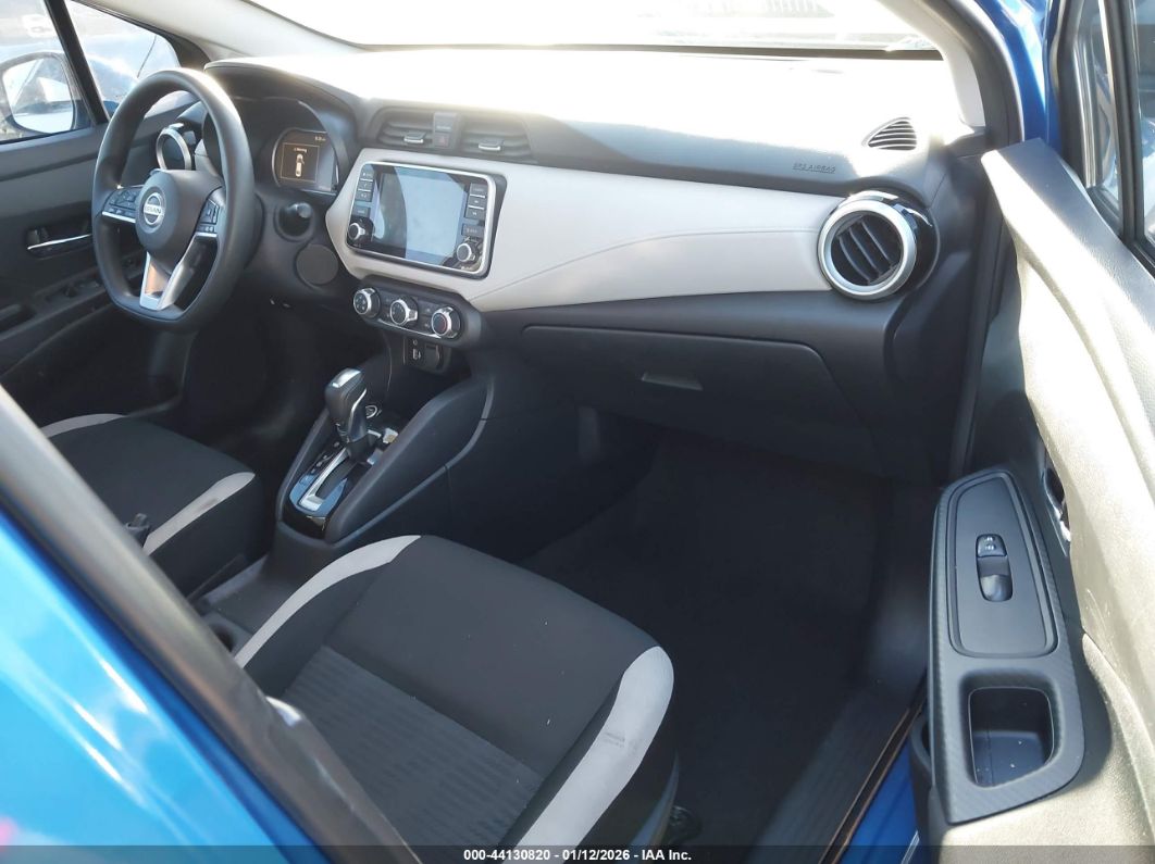 Nissan Versa 2021