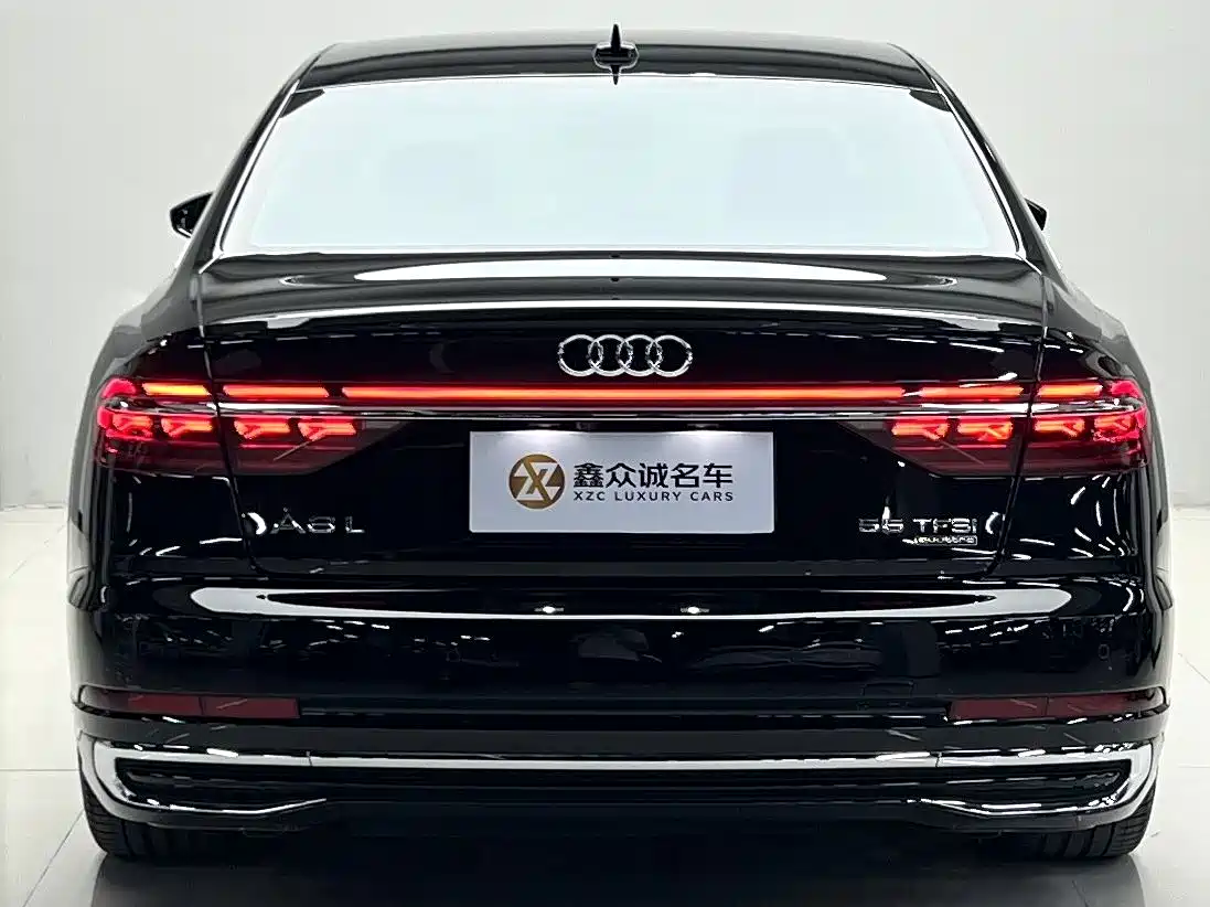 Audi A8 2024