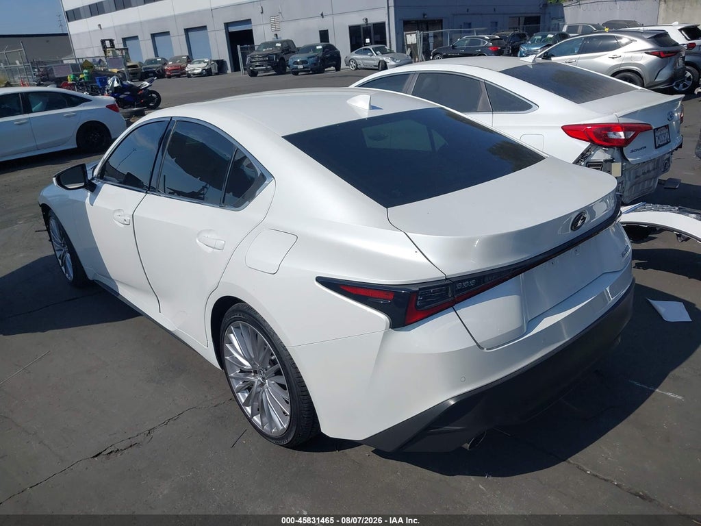 Lexus IS 300 2022