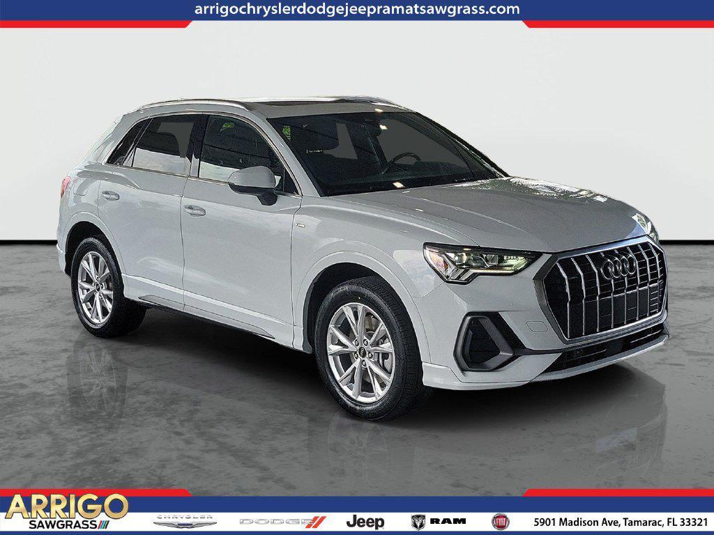 Audi Q3 2023