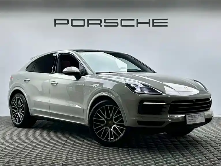 Porsche Cayenne 2022