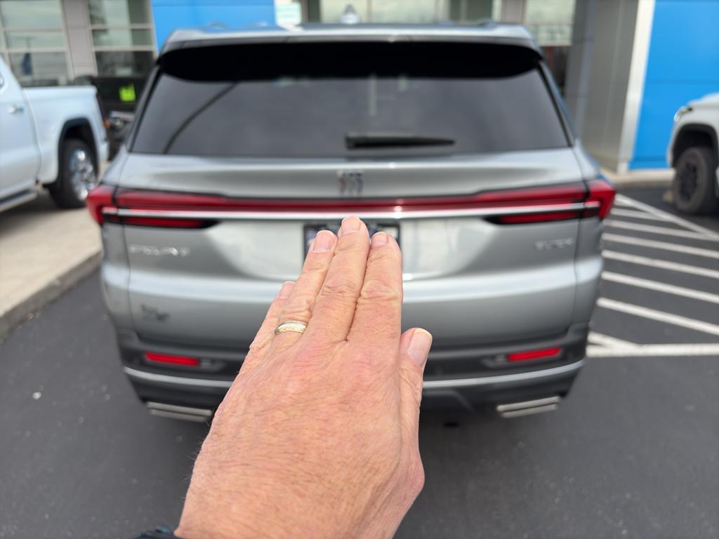Buick Enclave 2025