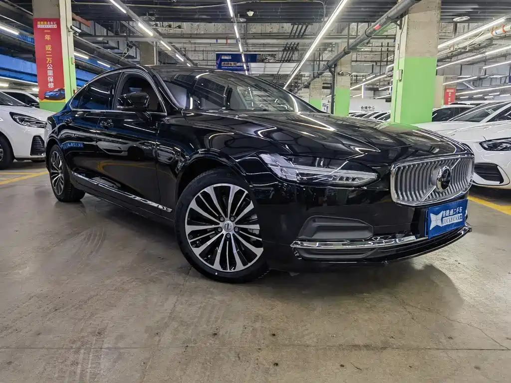 Volvo S90 2024