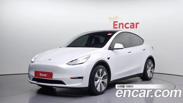 Tesla Model Y 2021