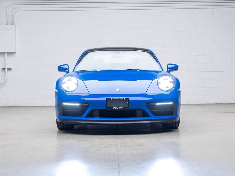 Porsche 911 2023