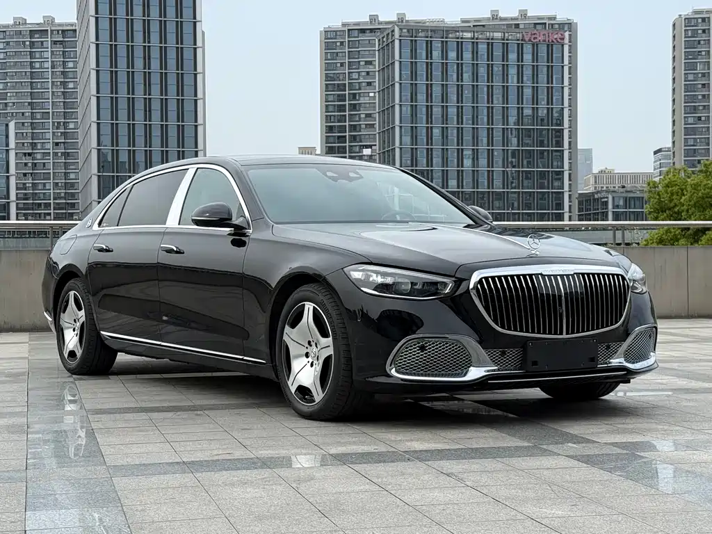 Mercedes-Benz Maybach S-Класс 2023