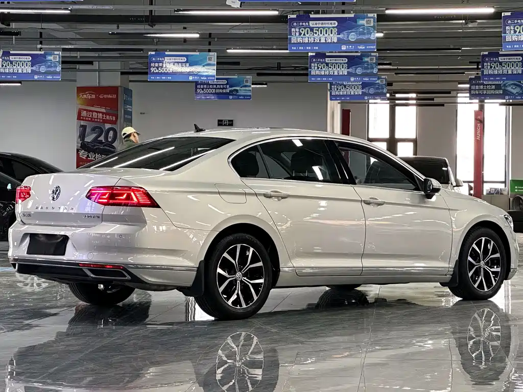Volkswagen Magotan 2020