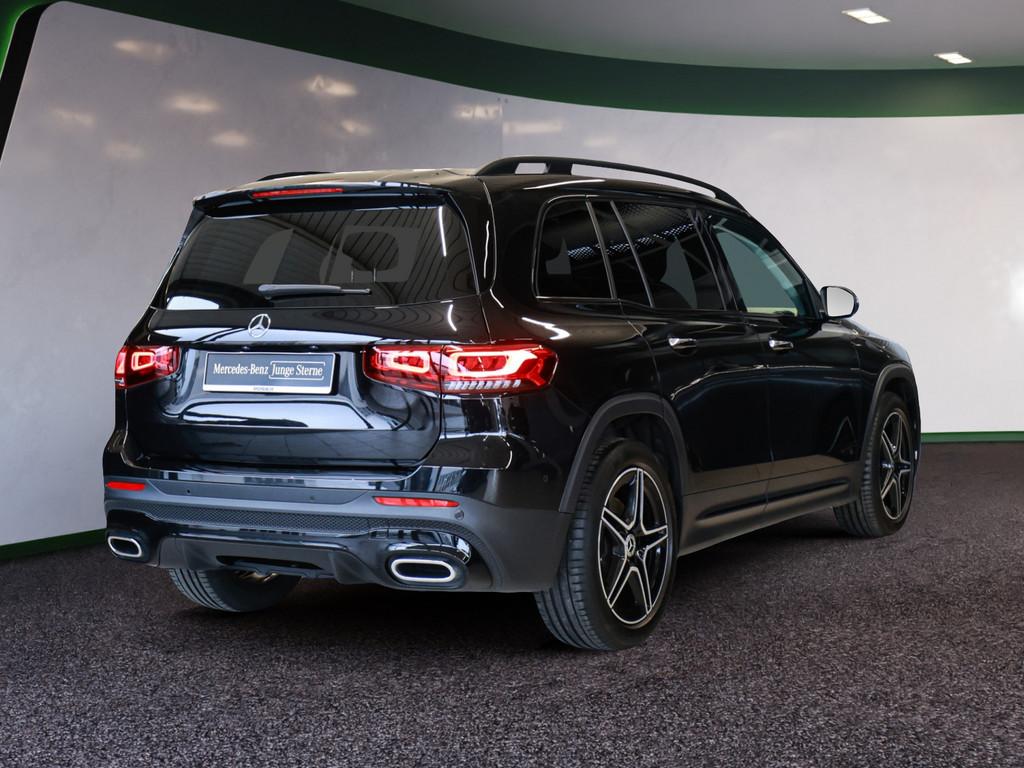 Mercedes-Benz GLB 220 2023