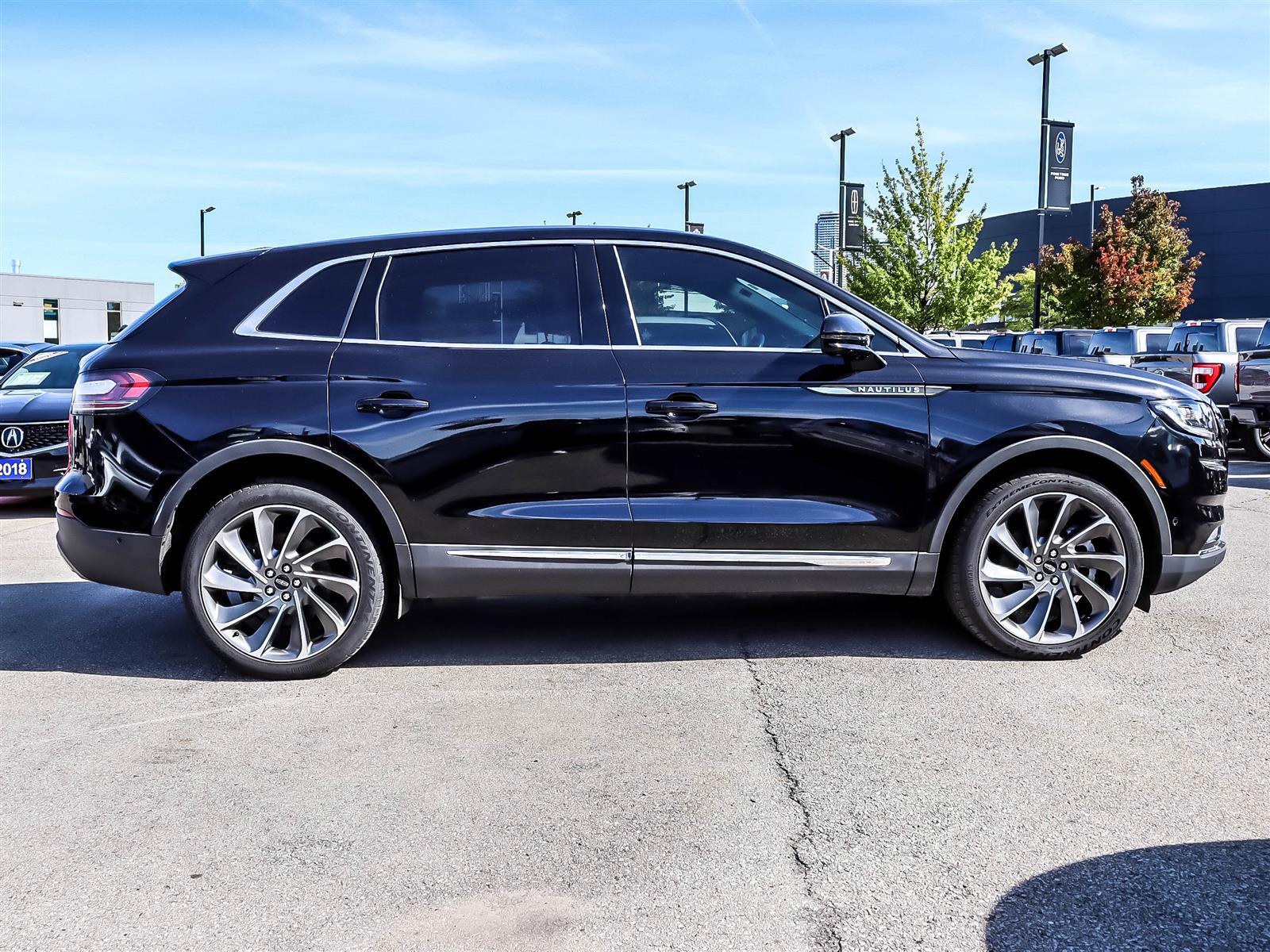 Lincoln Nautilus 2021