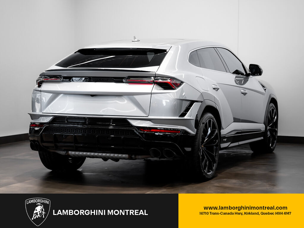 Lamborghini Urus 2023