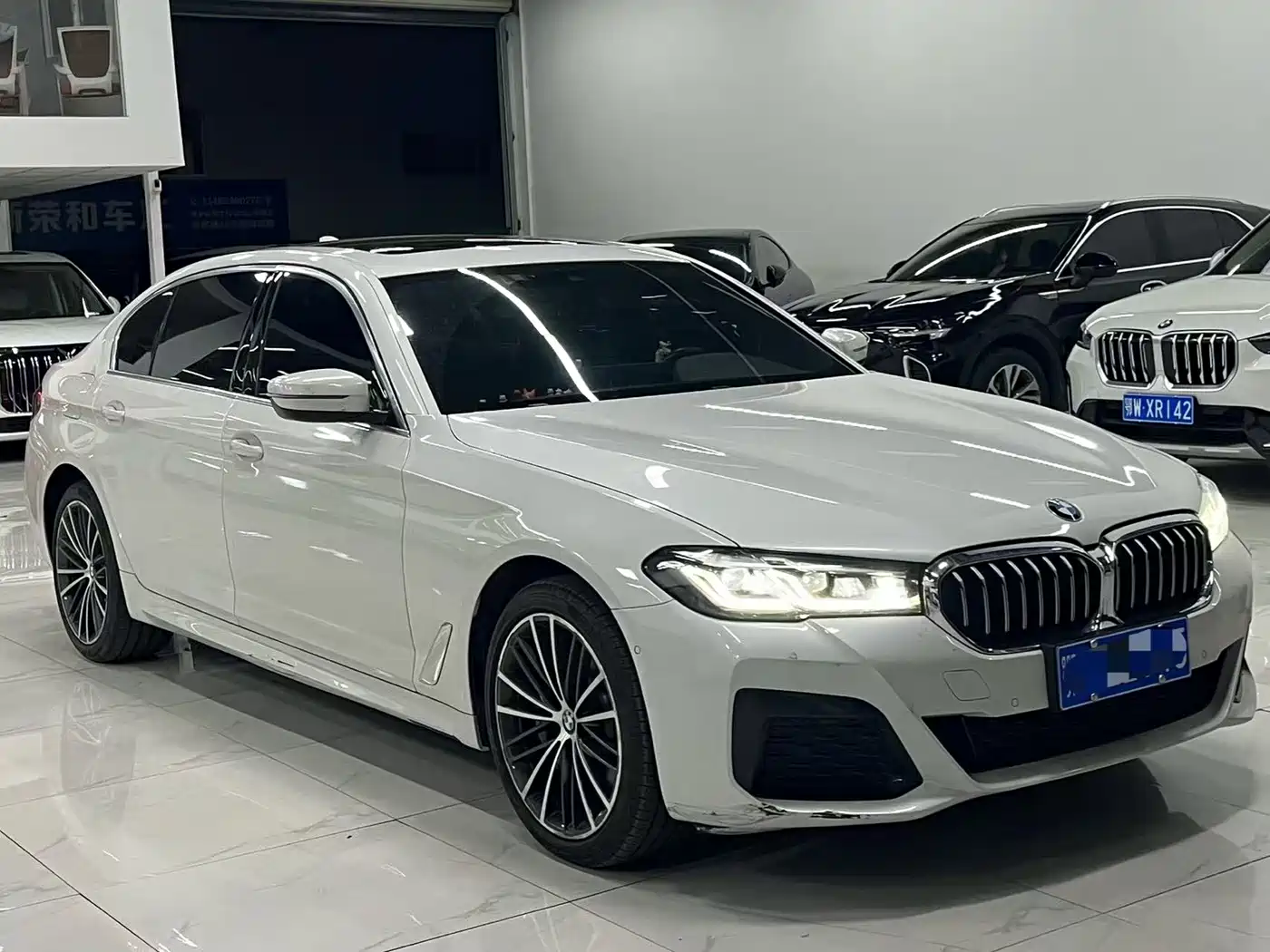 BMW 5 серии 2022