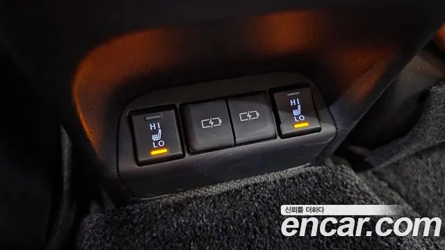 Lexus UX 2022