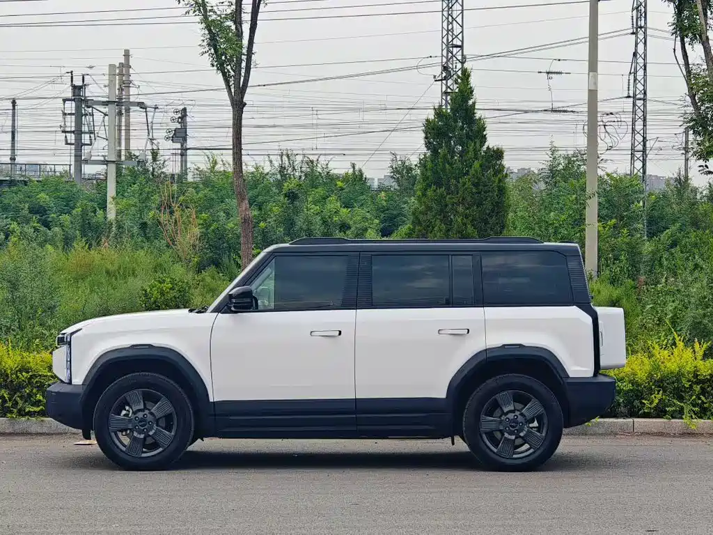 iCar 03 2024