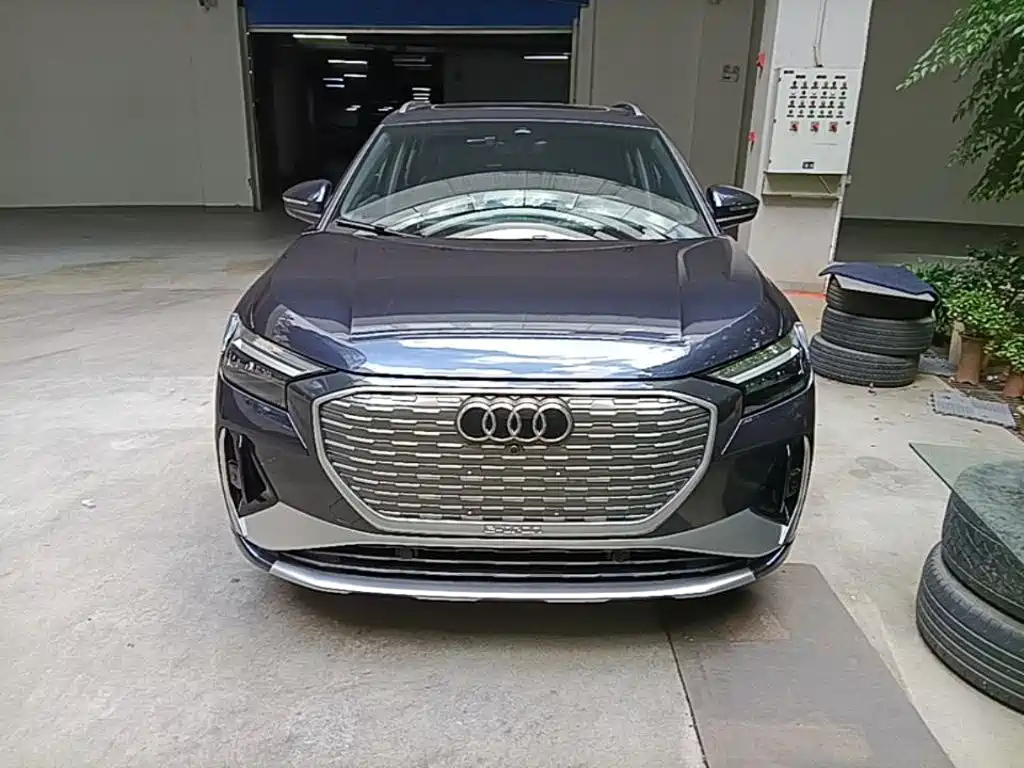 Audi Q4 e-tron 2023