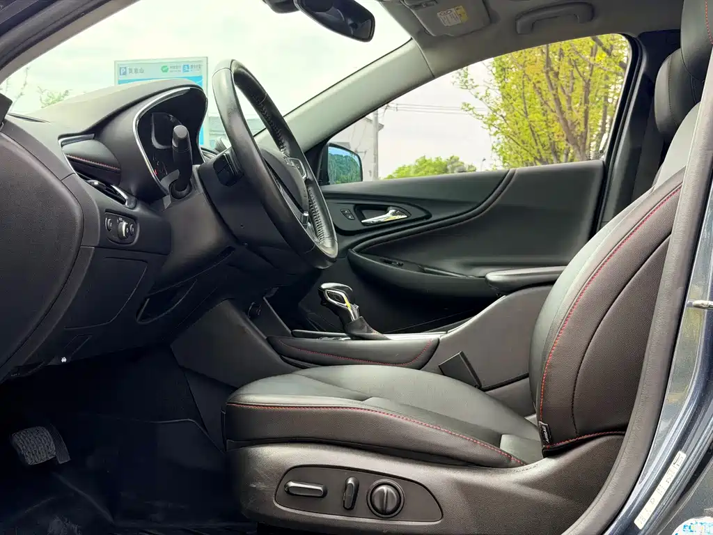 Chevrolet Malibu 2021