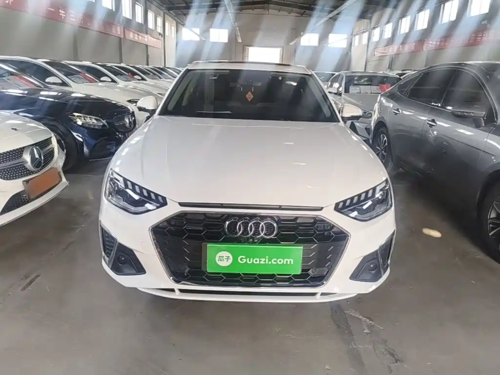 Audi A4 2024