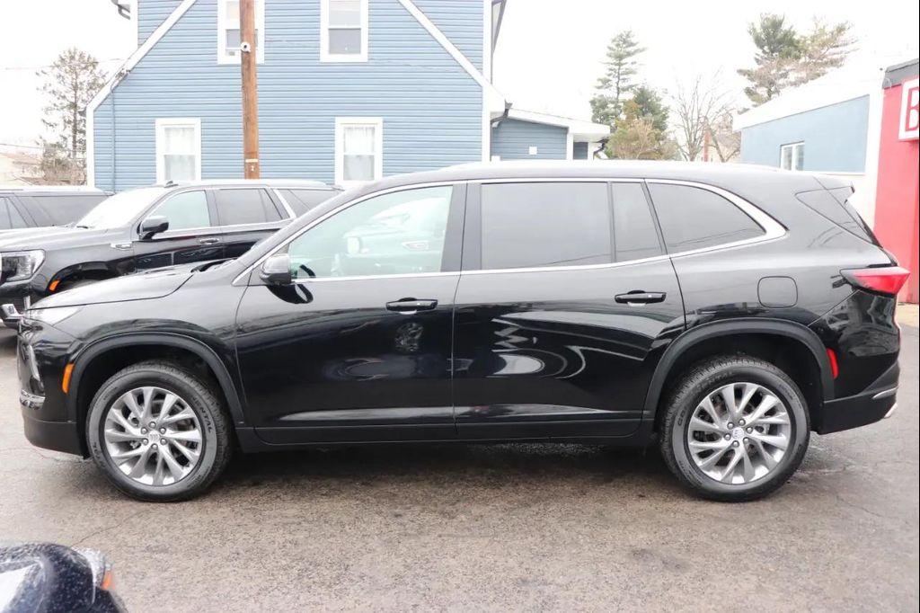 Buick Enclave 2025