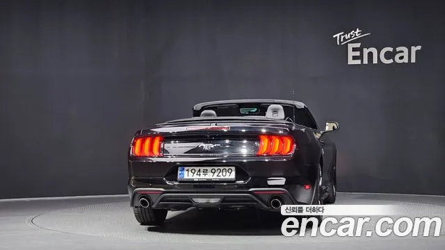 Ford Mustang 2023