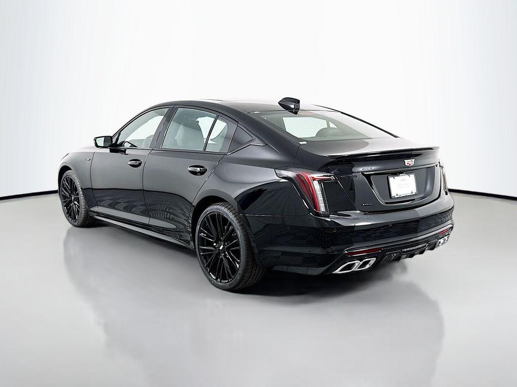 Cadillac CT5-V 2026