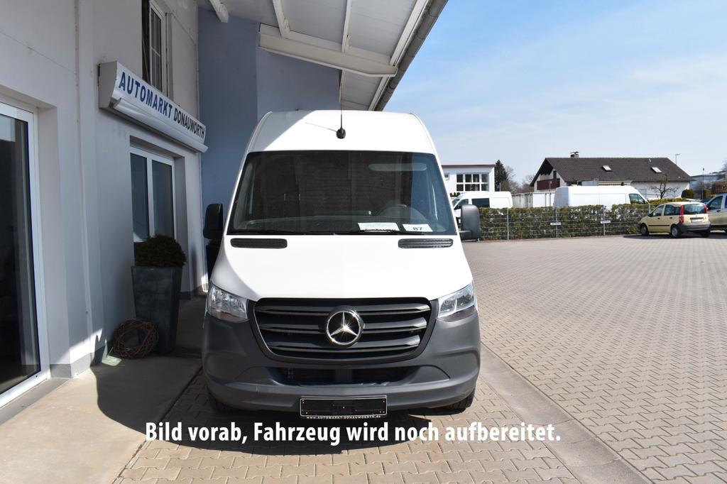 Mercedes-Benz SPRINTER 2023