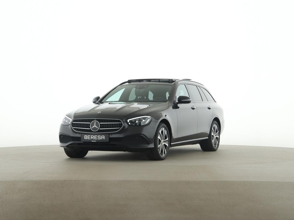 Mercedes-Benz E 300 2022