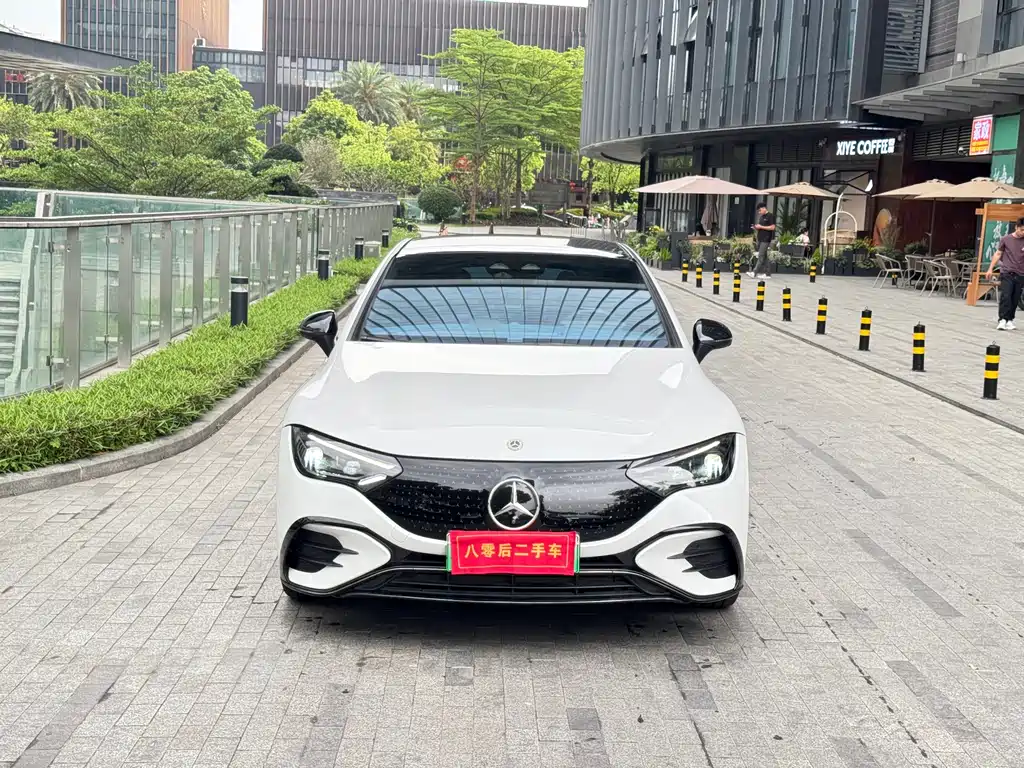 Mercedes-Benz EQE 2023