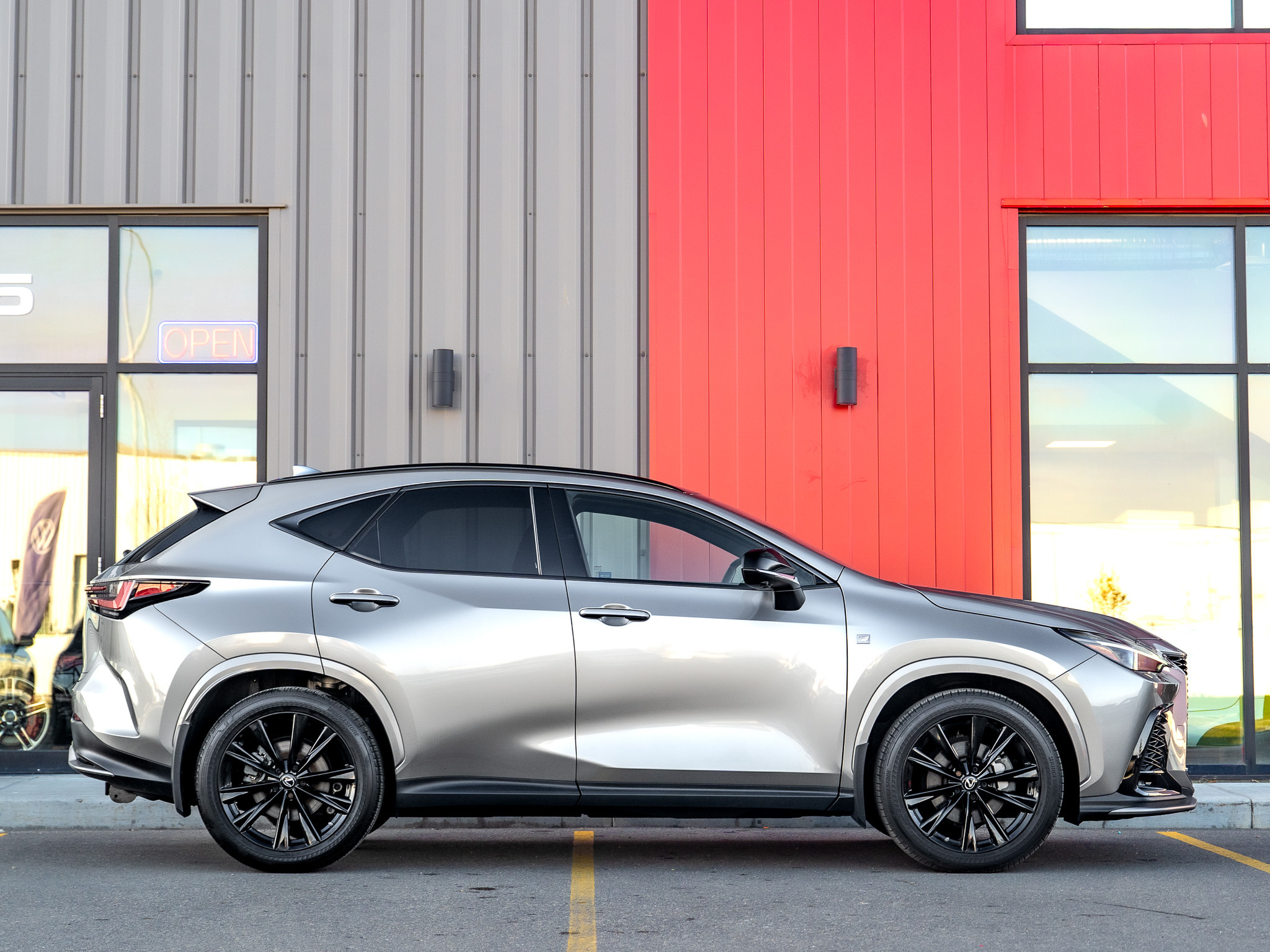 Lexus NX 2023