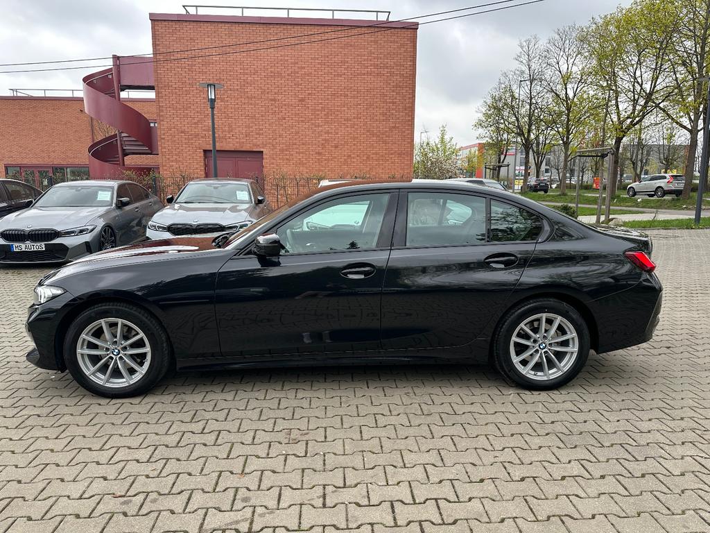 BMW 320 2023