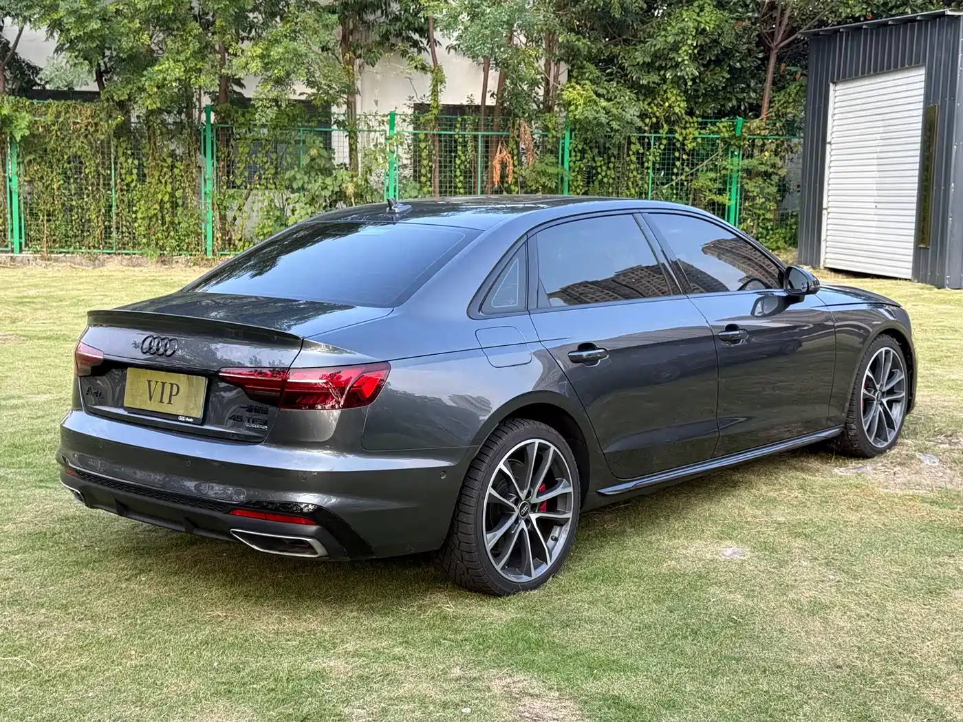 Audi A4 2025