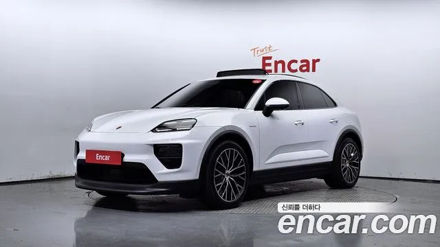 Porsche Macan 2025