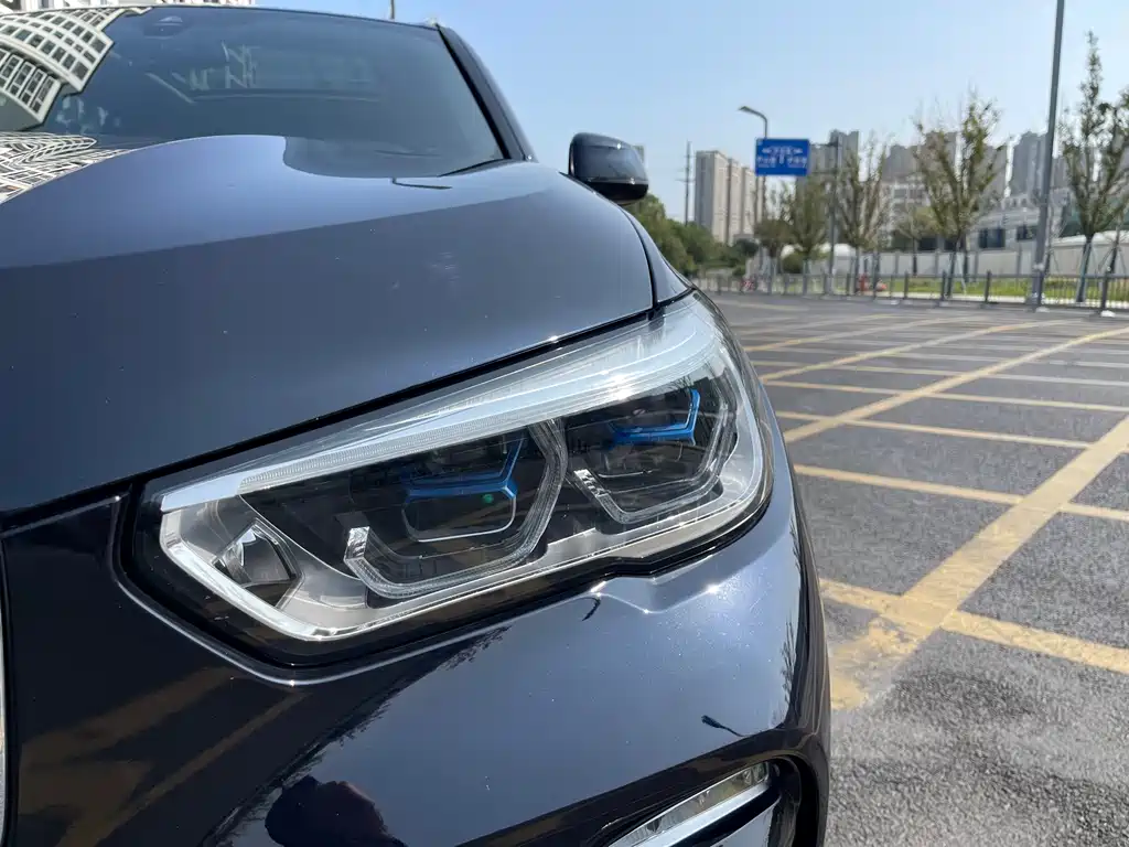 BMW X5 2020