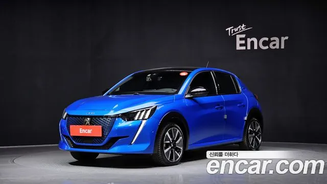Peugeot 208 2021