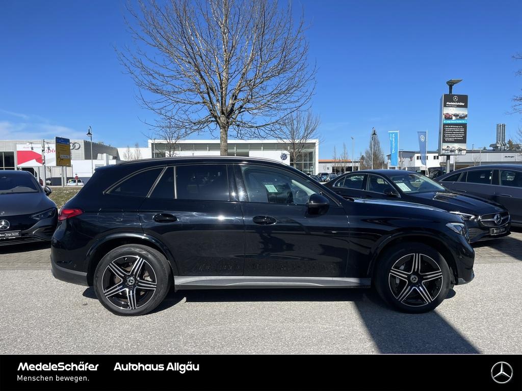 Mercedes-Benz GLC 300 2023