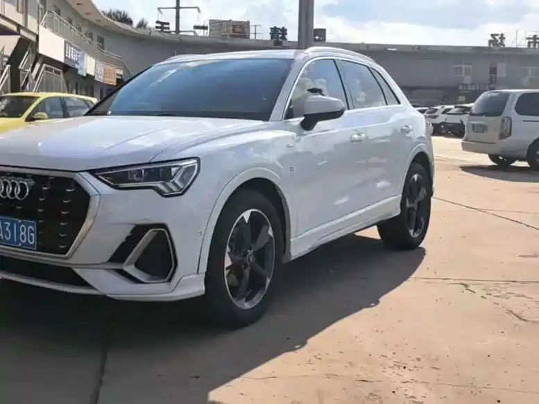 Audi Q3 2022