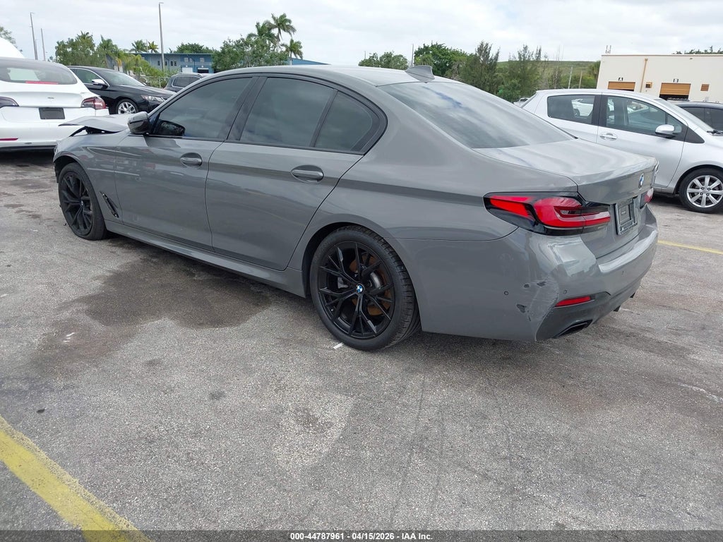 BMW 530 2022
