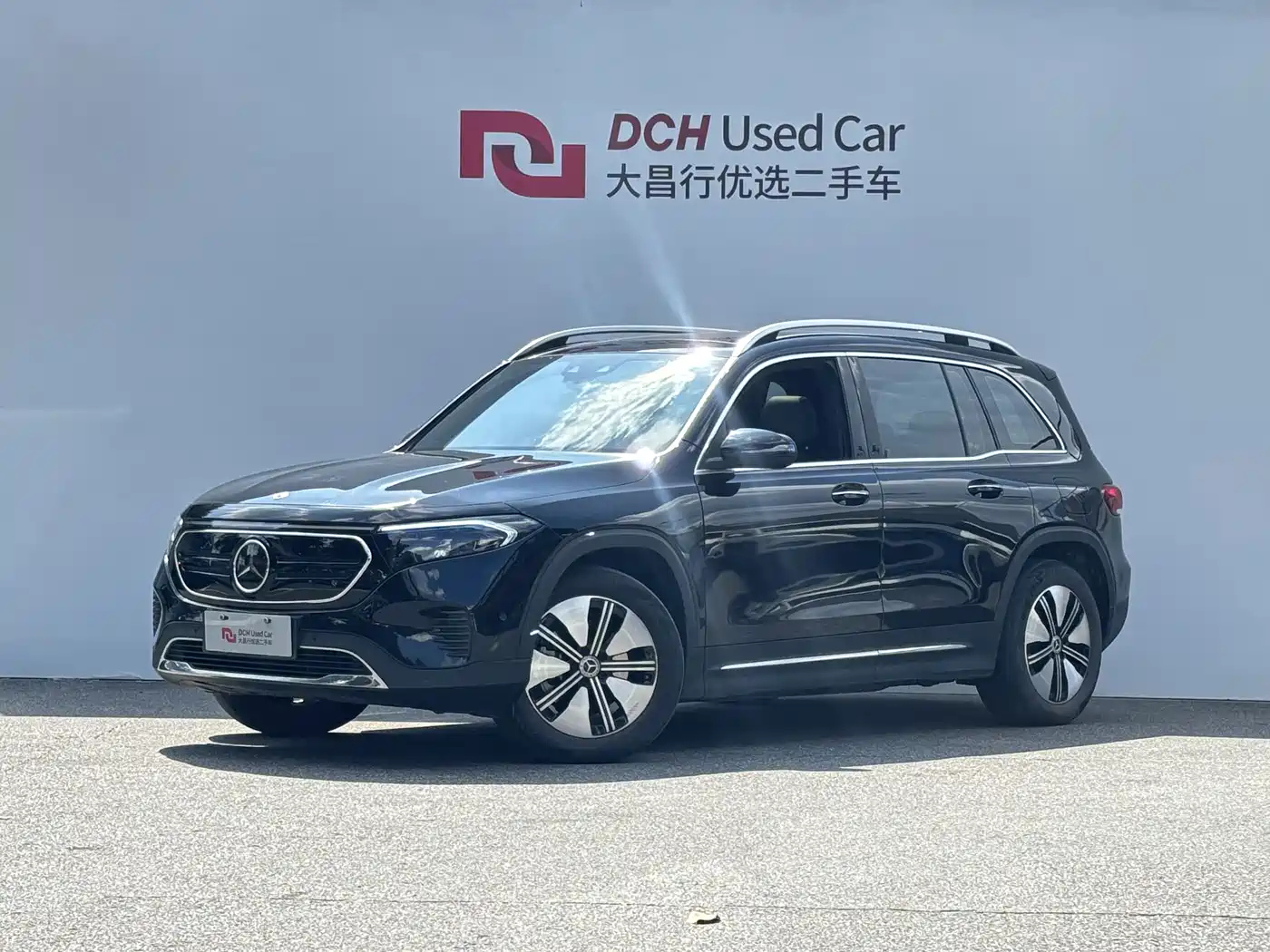 Mercedes-Benz EQB 2024